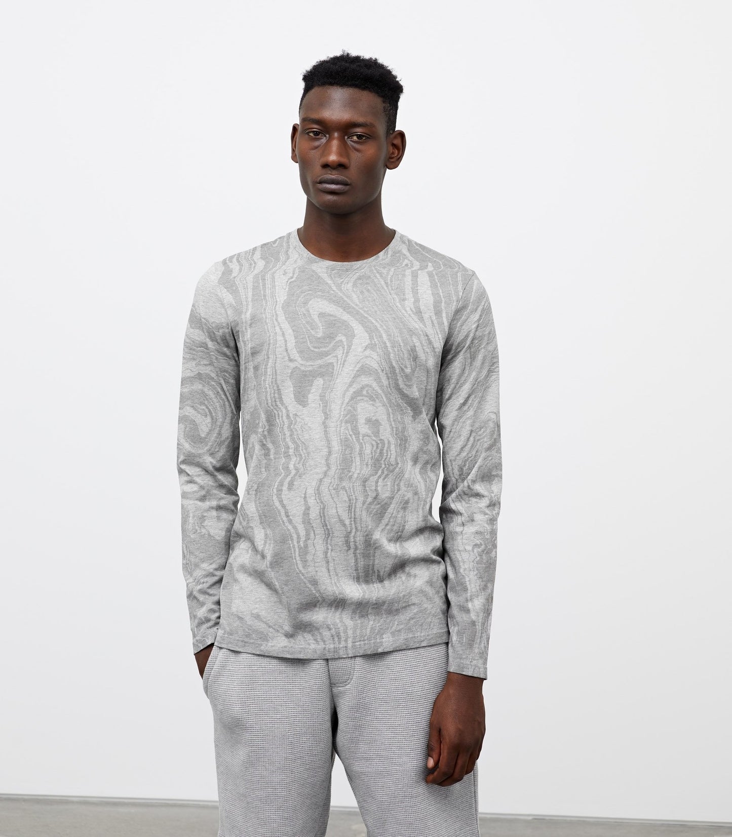 Vertical Dye Long Sleeve